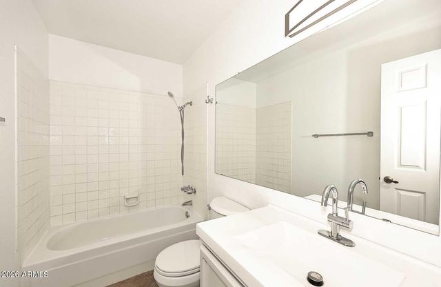 17236 N 1ST Place, Phoenix, AZ 85022