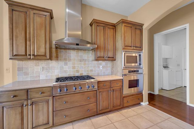 12688 Turkey Point Cir, Penn Valley, CA 95946