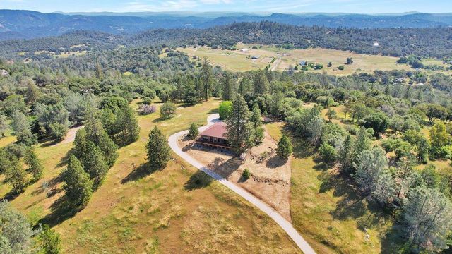 12688 Turkey Point Cir, Penn Valley, CA 95946