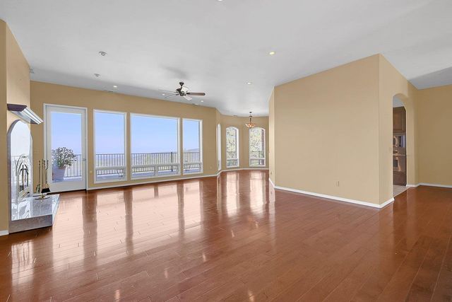 12688 Turkey Point Cir, Penn Valley, CA 95946