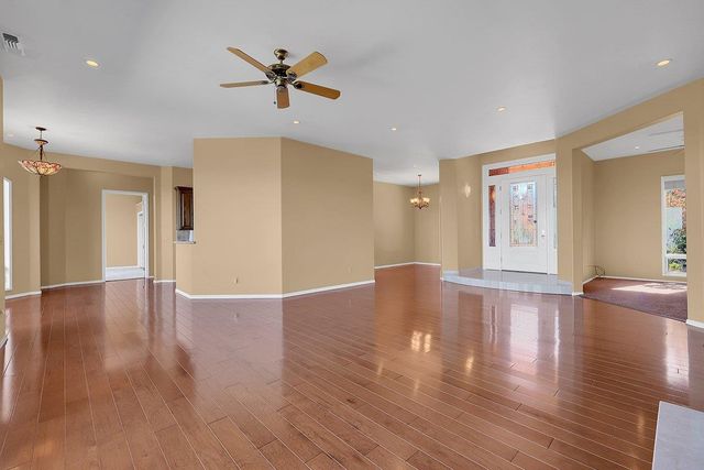 12688 Turkey Point Cir, Penn Valley, CA 95946