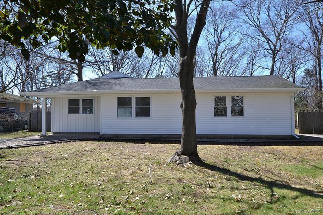 47 Grand Avenue, Shirley, NY 11967