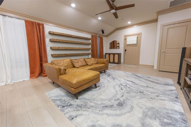 8007 Capitol Street, Houston, TX 77012