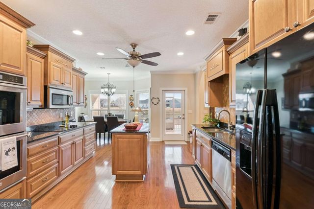 423 Belmont Circle, Brunswick, GA 31525