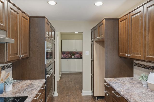 709 Colonial Drive, Garland, TX 75043