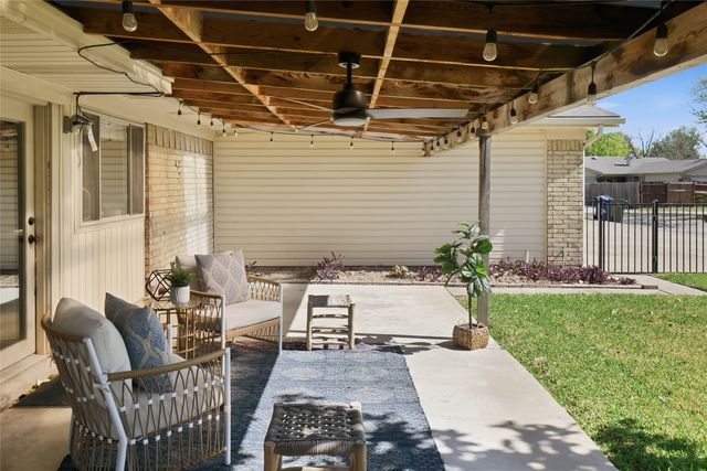 709 Colonial Drive, Garland, TX 75043