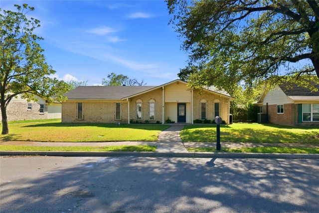 709 Colonial Drive, Garland, TX 75043
