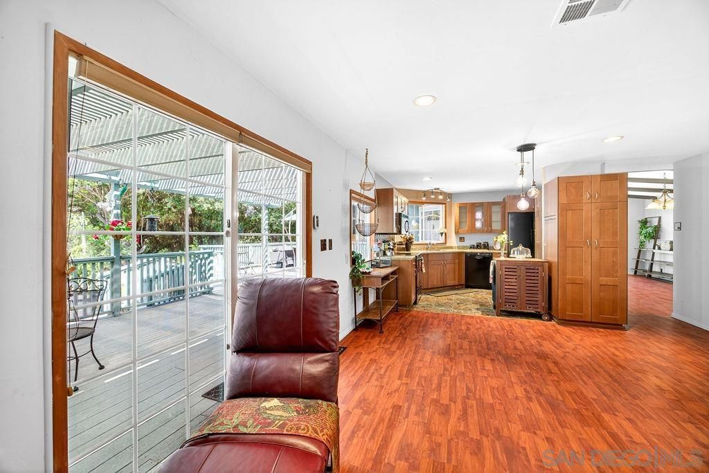 Image 16 of property listing at 8975 Lawrence Welk Dr SPC 451 451, Escondido, CA 92026