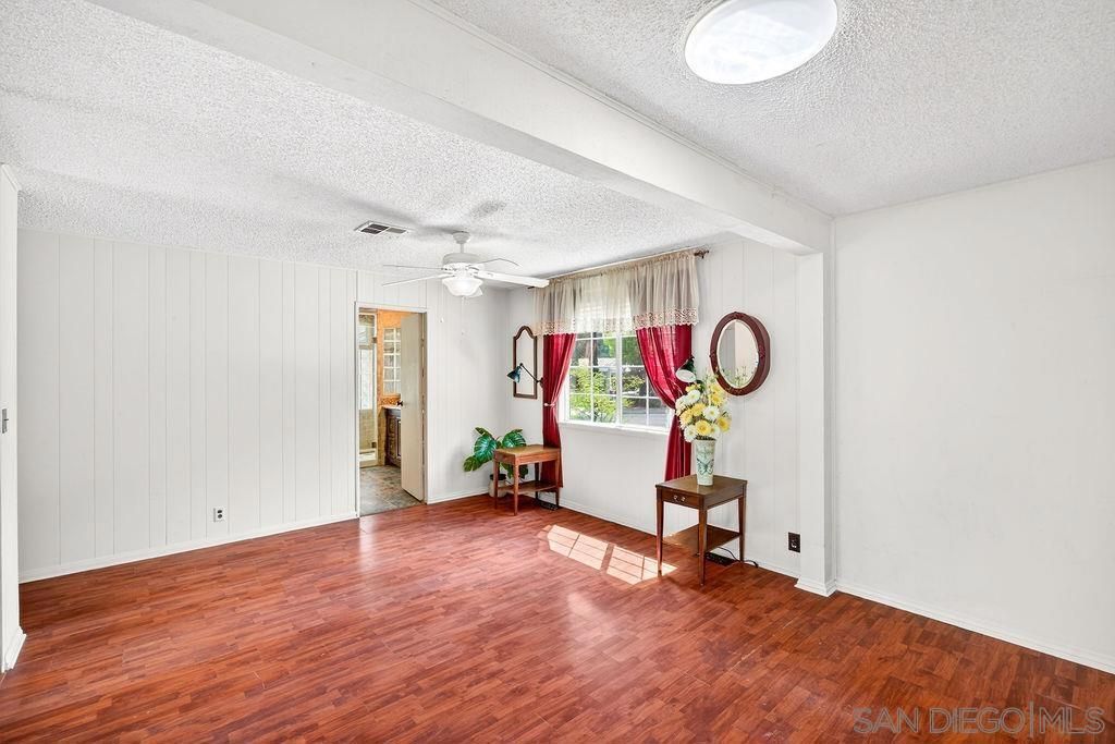 Image 22 of property listing at 8975 Lawrence Welk Dr SPC 451 451, Escondido, CA 92026