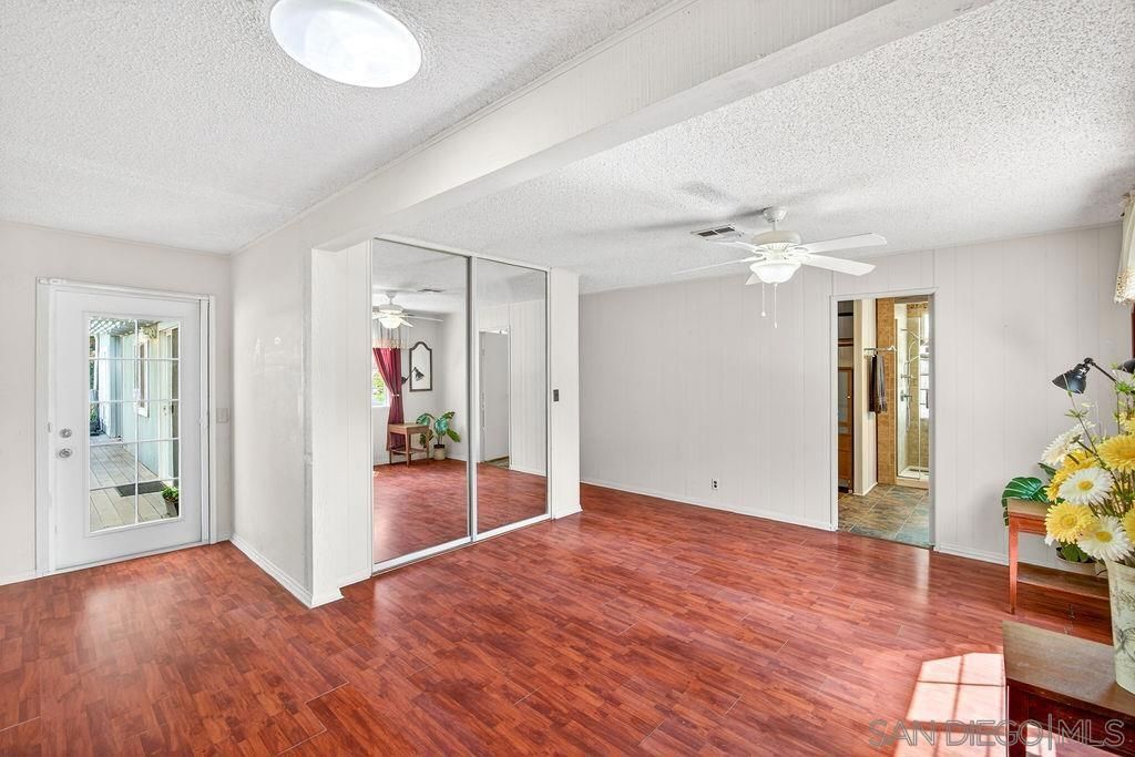 Image 23 of property listing at 8975 Lawrence Welk Dr SPC 451 451, Escondido, CA 92026