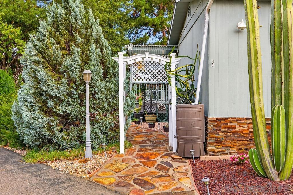 Image 41 of property listing at 8975 Lawrence Welk Dr SPC 451 451, Escondido, CA 92026