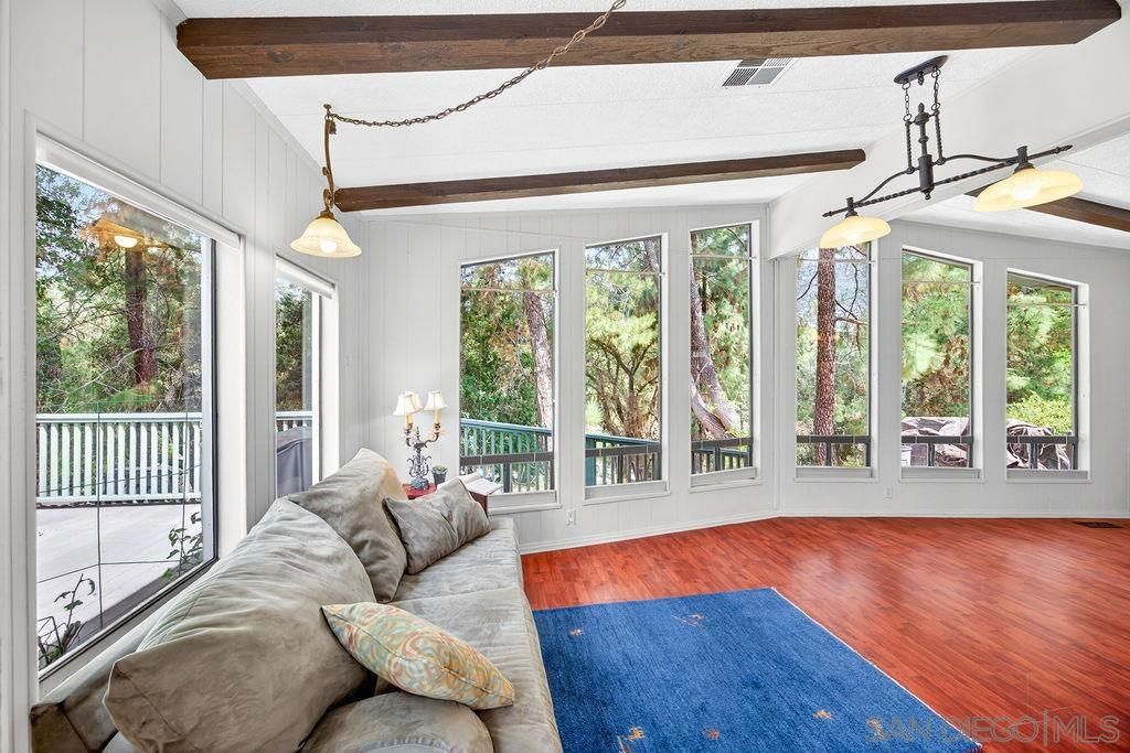 Image 8 of property listing at 8975 Lawrence Welk Dr SPC 451 451, Escondido, CA 92026