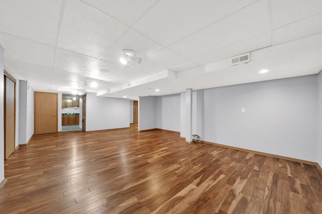 10745 Lockwood Avenue, Oak Lawn, IL 60453