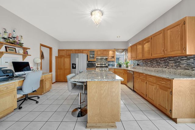 10745 Lockwood Avenue, Oak Lawn, IL 60453