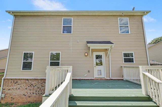 2233 Bee Hive Dr, Columbia, TN 38401