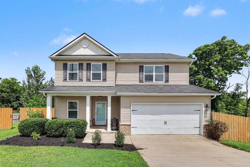 2233 Bee Hive Dr, Columbia, TN 38401