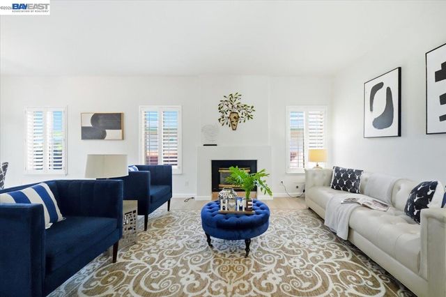 2441 Johns Way, Antioch, CA 94531