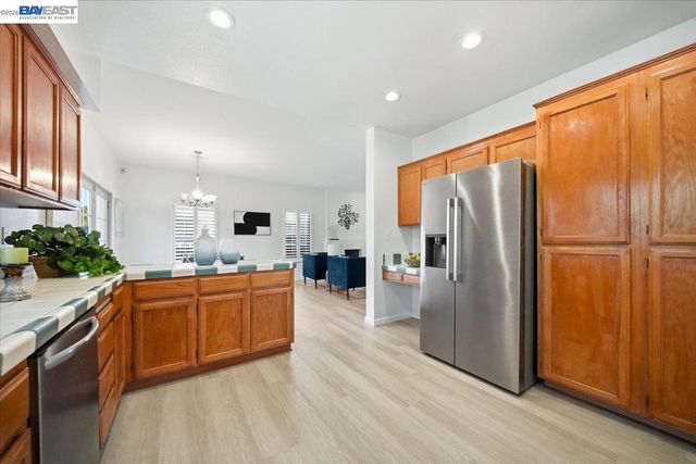 2441 Johns Way, Antioch, CA 94531