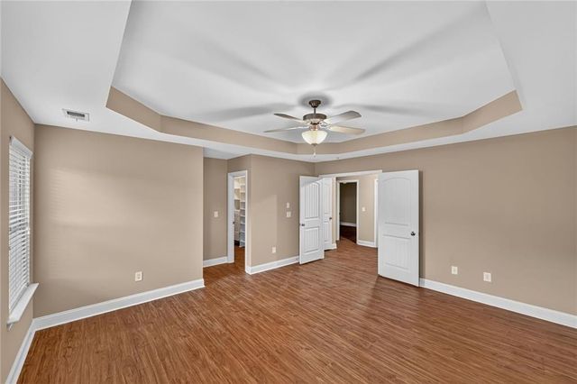 301 Stream Side Pass, Woodstock, GA 30188