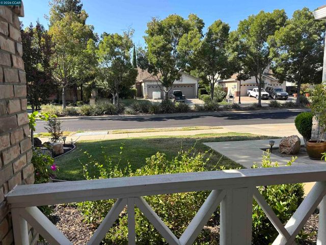 1061 Somersby Way, Brentwood, CA 94513