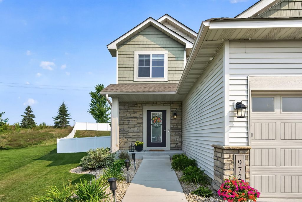 972 Forest Edge Circle, Jordan, MN 55352 — photo 2