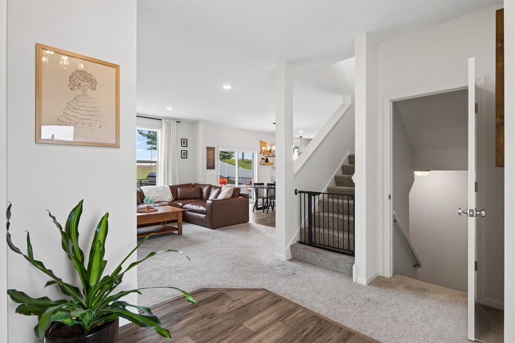 972 Forest Edge Circle, Jordan, MN 55352 — photo 4