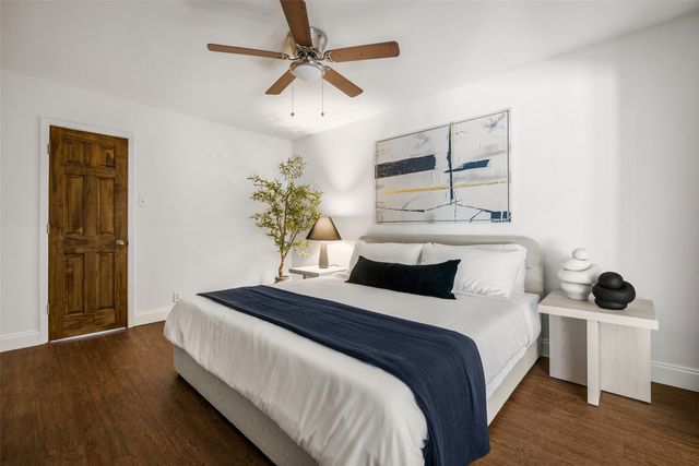 10221 Regal Oaks Drive 10221, Dallas, TX 75230