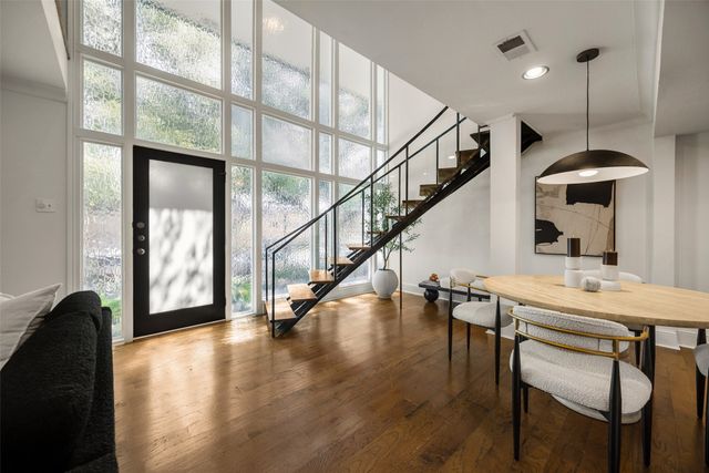 10221 Regal Oaks Drive 10221, Dallas, TX 75230