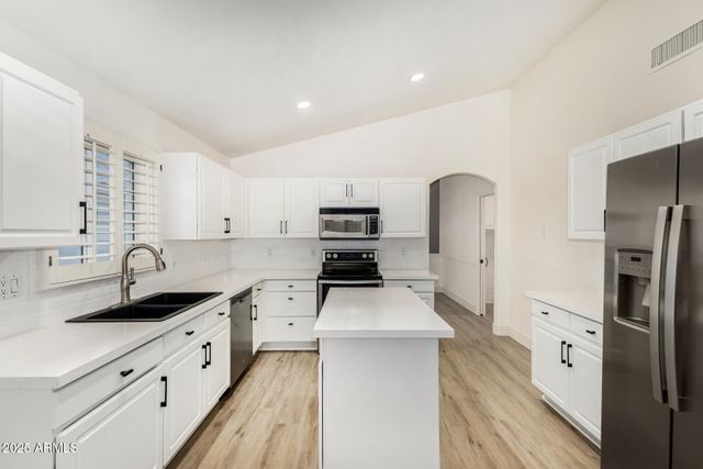 31220 N 40TH Place, Cave Creek, AZ 85331