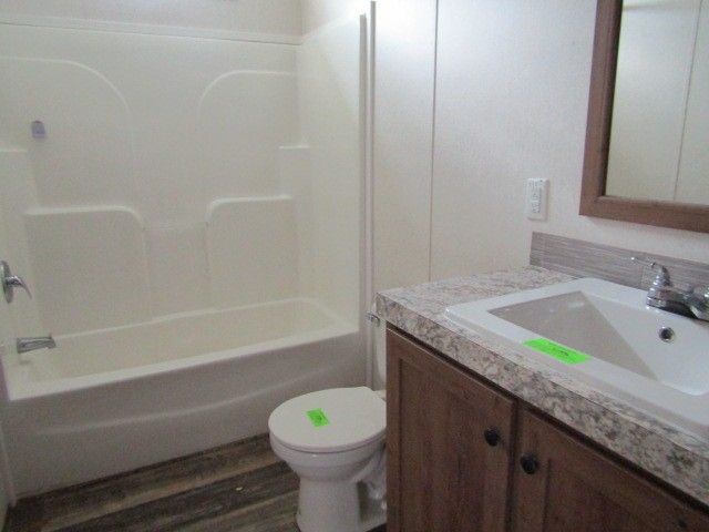 9578 Sunrise Rd, Red Boiling Springs, TN 37150