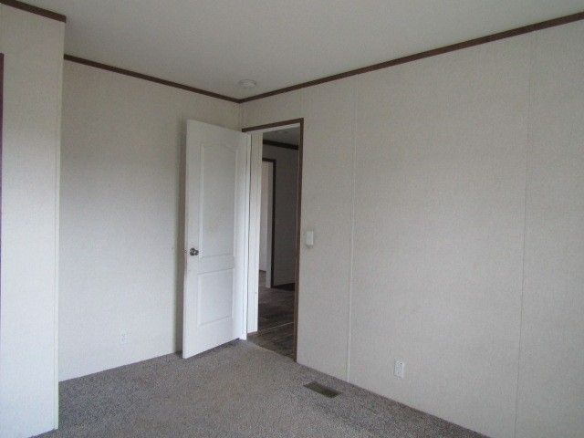 9578 Sunrise Rd, Red Boiling Springs, TN 37150