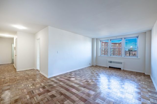 25 Knolls Crescent 9E, Bronx, NY 10463