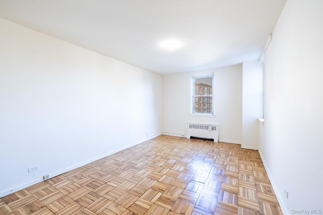 25 Knolls Crescent 9E, Bronx, NY 10463