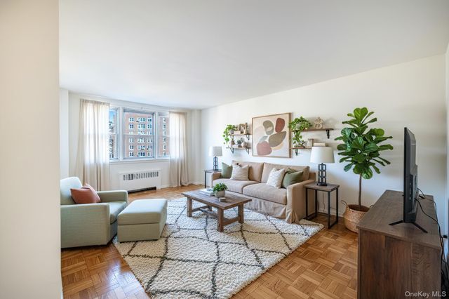 25 Knolls Crescent 9E, Bronx, NY 10463