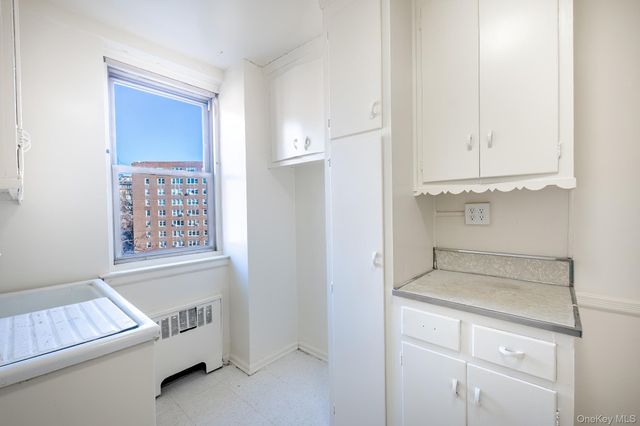 25 Knolls Crescent 9E, Bronx, NY 10463