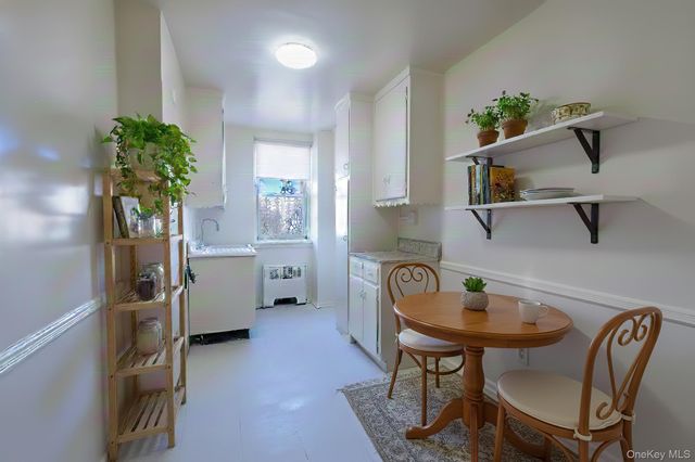 25 Knolls Crescent 9E, Bronx, NY 10463