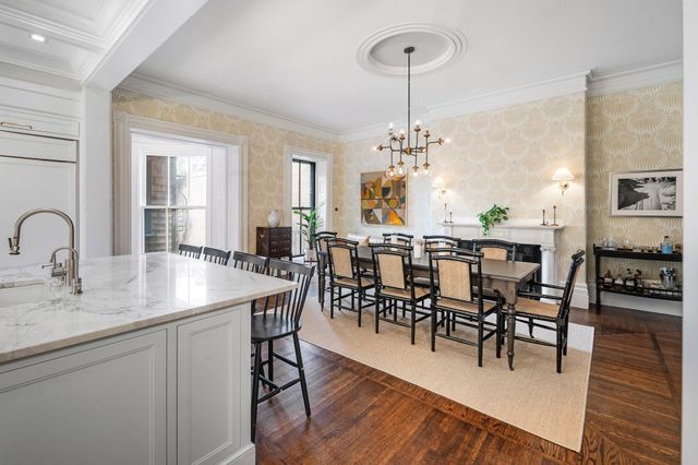 53 Mount Vernon St II, Boston, MA 02108