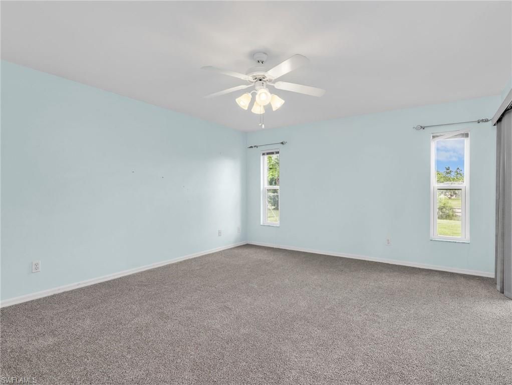 Image 18 of property listing at 323 SE 9th AVE, Cape Coral, FL 33990