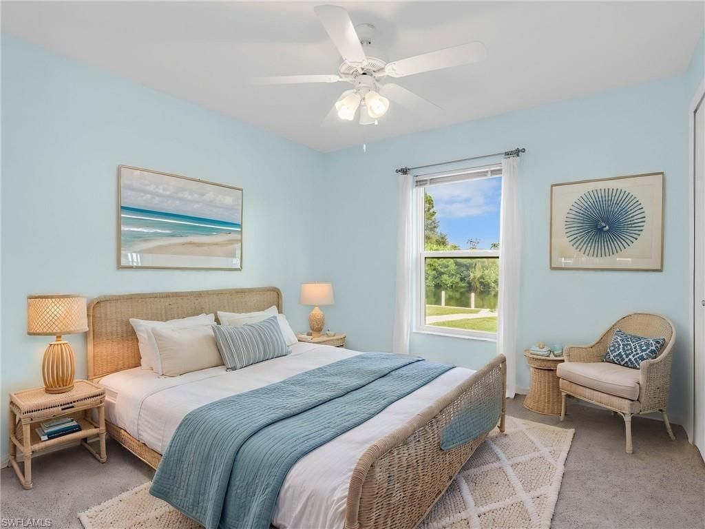 Image 29 of property listing at 323 SE 9th AVE, Cape Coral, FL 33990
