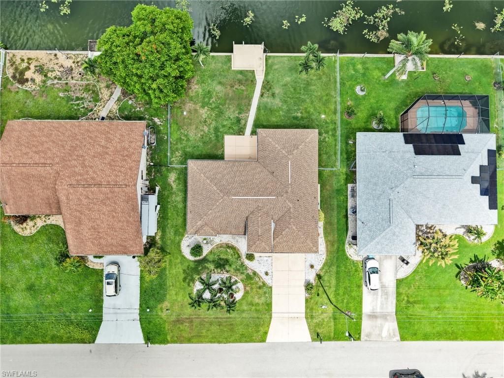 323 SE 9th AVE, CAPE CORAL, FL 33990 — photo 5