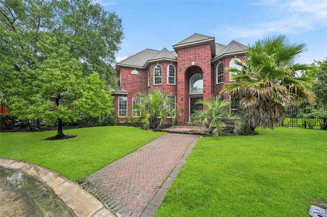 927 Peachwood Bend Drive, Houston, TX 77077