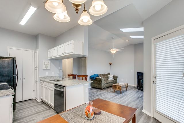 7340 Skillman Street 1004, Dallas, TX 75231