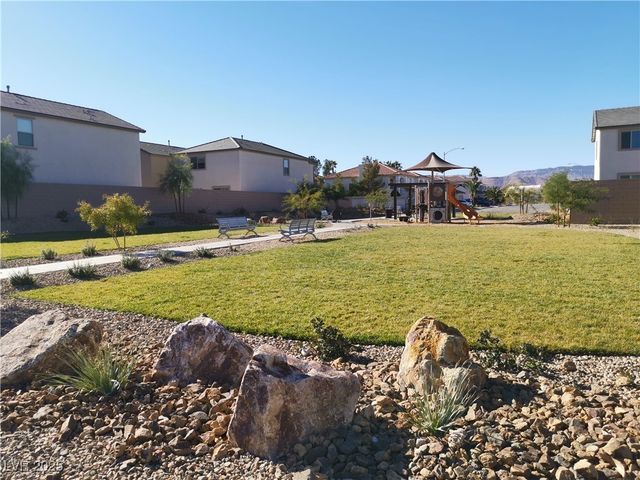 5982 Swift Lariat Street, Las Vegas, NV 89113