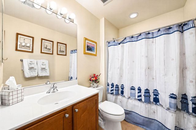 140 Chopin Place, Eastport, NY 11941