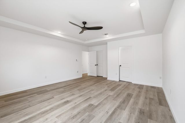 1711 E Waco Avenue, Dallas, TX 75216