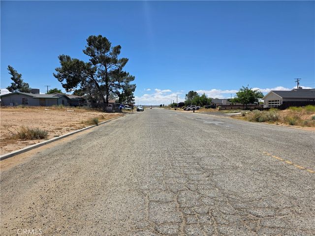 500 Isabella Boulevard, California City, CA 93505
