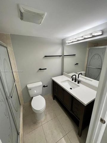 1300 SW 122nd Avenue 1012, Miami, FL 33184