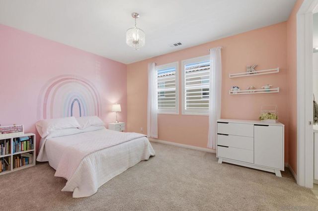 716 Thorntree Ct, San Marcos, CA 92078