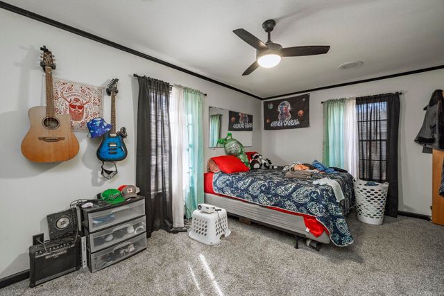 910 E Pine Street, Gurdon, AR 71743