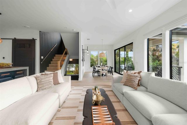 5612 GUAVA STREET, Holmes Beach, FL 34217